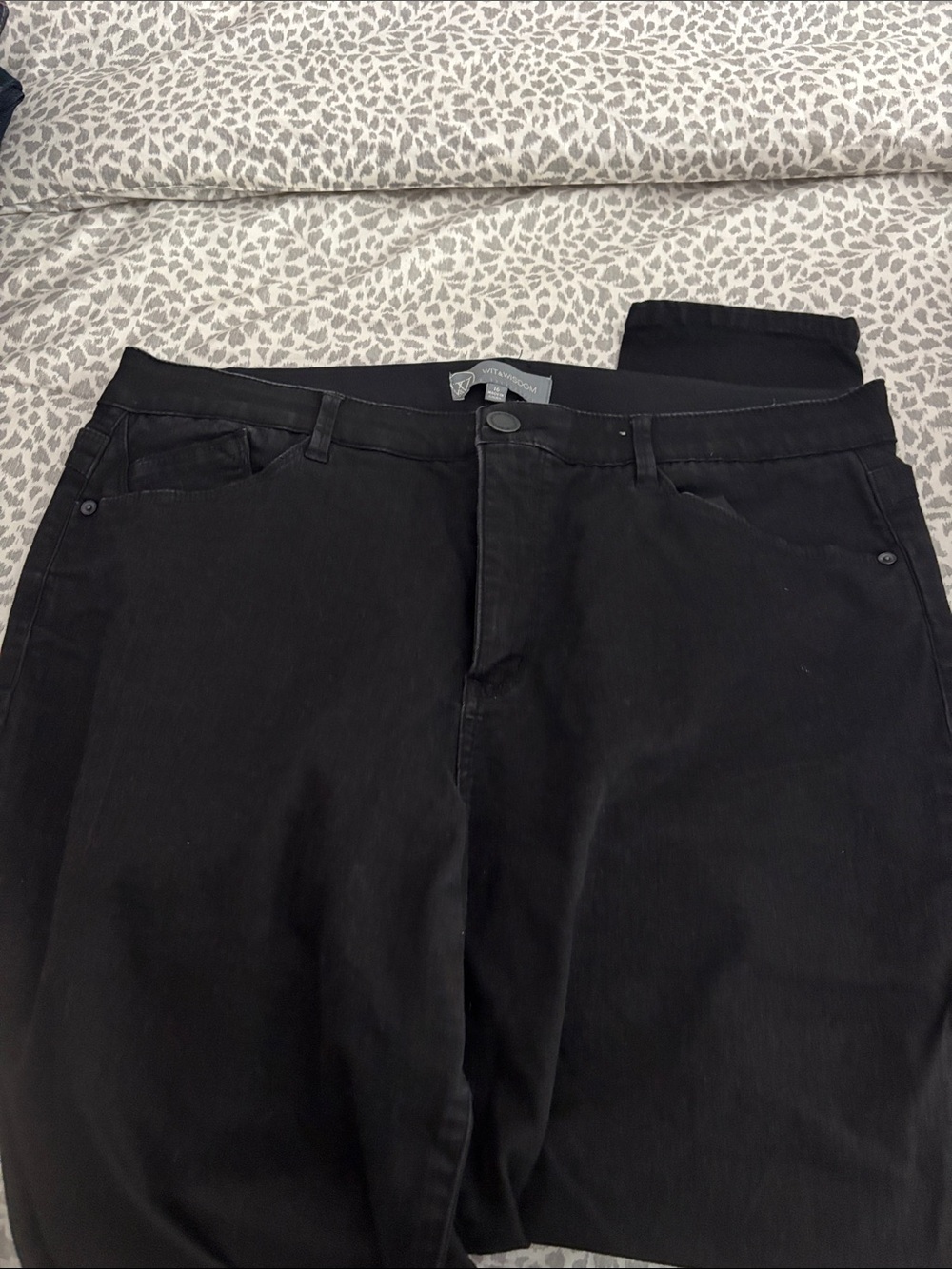 Wit & Wisdom Black High-Rise Jeans